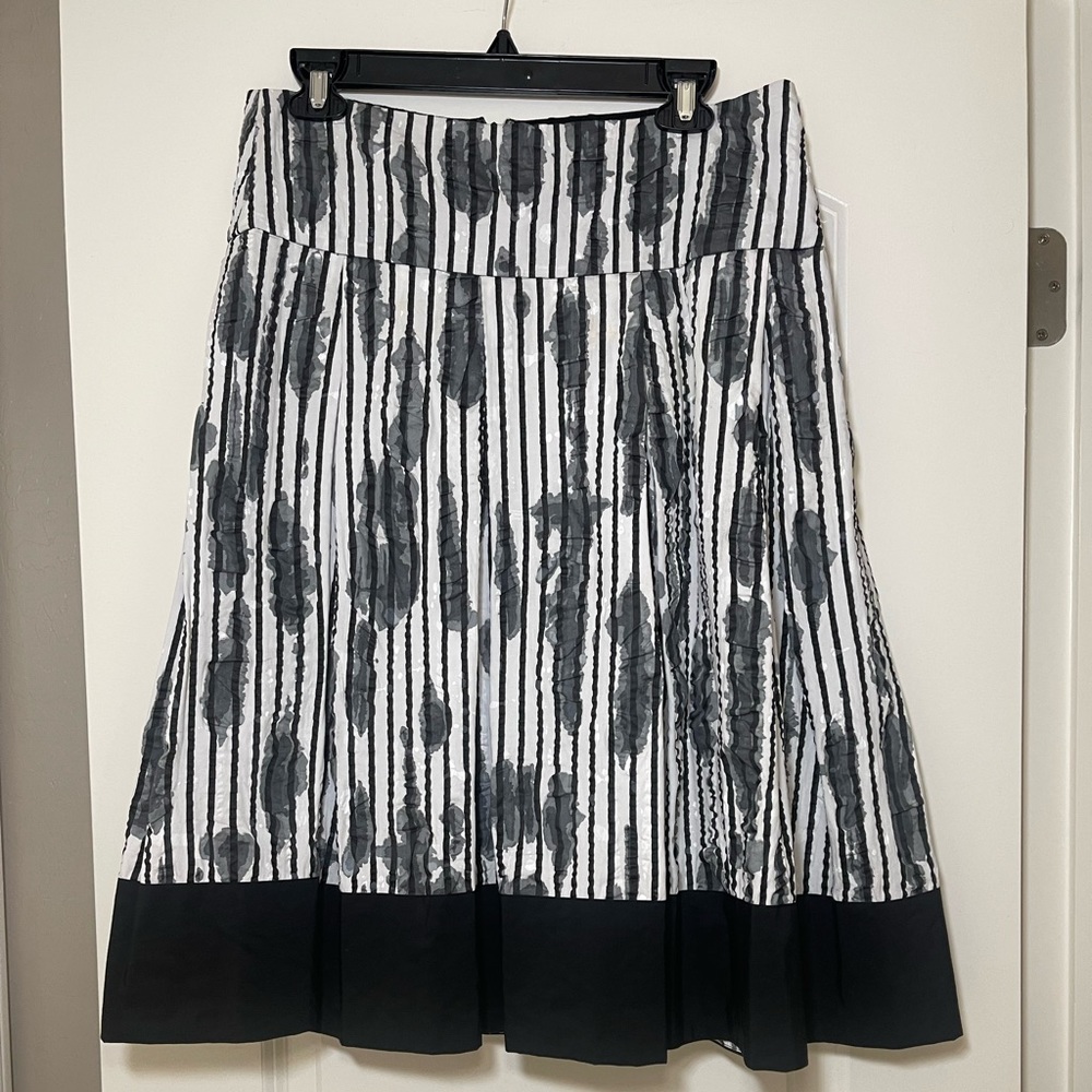 Donna Karen Black Label Pleated Floral Midi Skirt Size 6